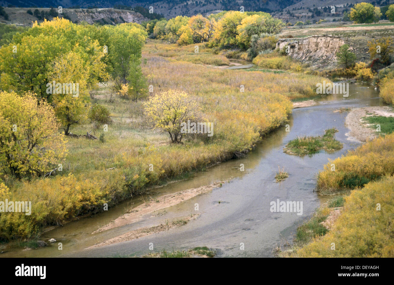 fall-colors-along-cheyenne-river-south-dakota-usa-DEYAGH.jpg